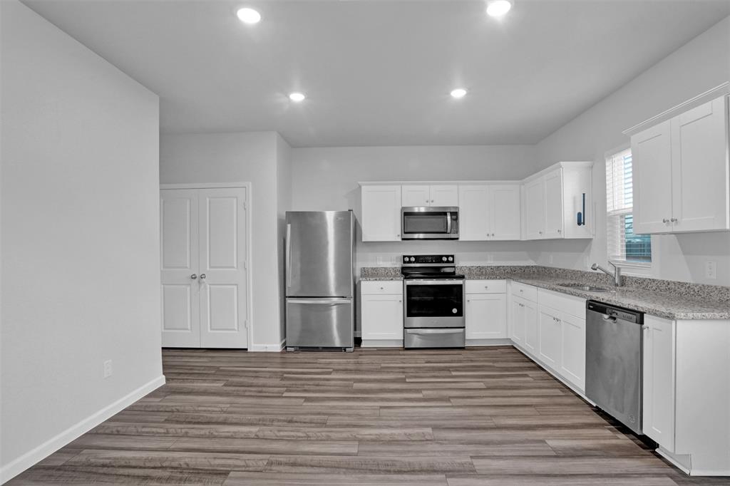 2119 Hamilton Street Princeton, TX 75407 - Photo 6 of 32