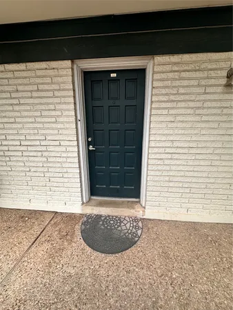 $1,595 | 1725 Toomey Road, Unit 105, Austin, TX 78704