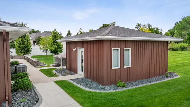 $774,900 | 4337 66th Street South, Fargo, ND 58104