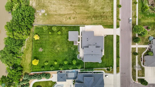 $774,900 | 4337 66th Street South, Fargo, ND 58104