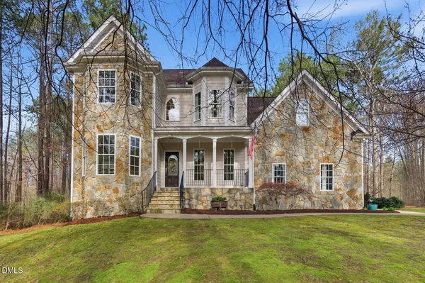 $685,000 | 5001 Davis Creek Drive, Raleigh, NC 27610