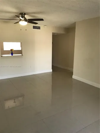 $1,625 | Jacaranda, Plantation, FL 33324