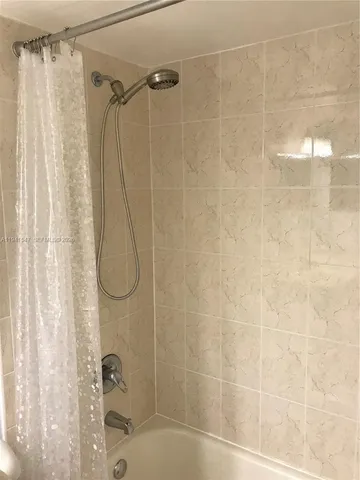 $1,750 | Jacaranda, Plantation, FL 33324