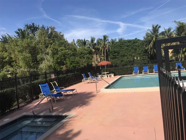 $1,750 | Jacaranda, Plantation, FL 33324