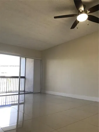 $1,625 | Jacaranda, Plantation, FL 33324