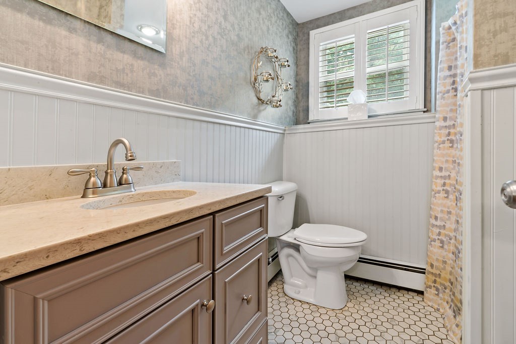 111 Jefferson Drive Coventry, RI 02816 - Photo 19 of 36