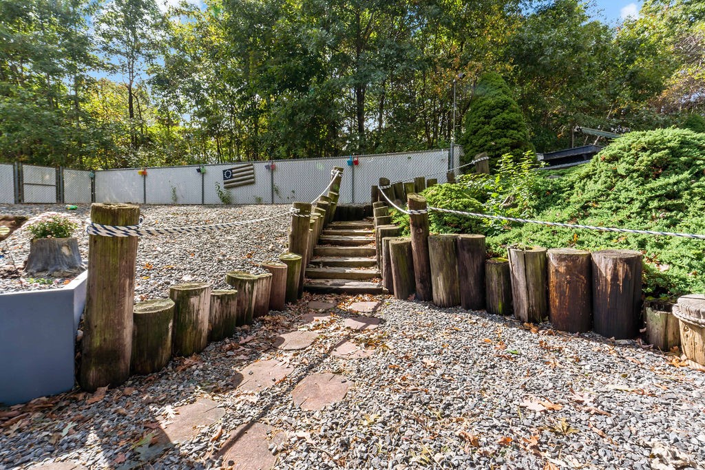 111 Jefferson Drive Coventry, RI 02816 - Photo 33 of 36