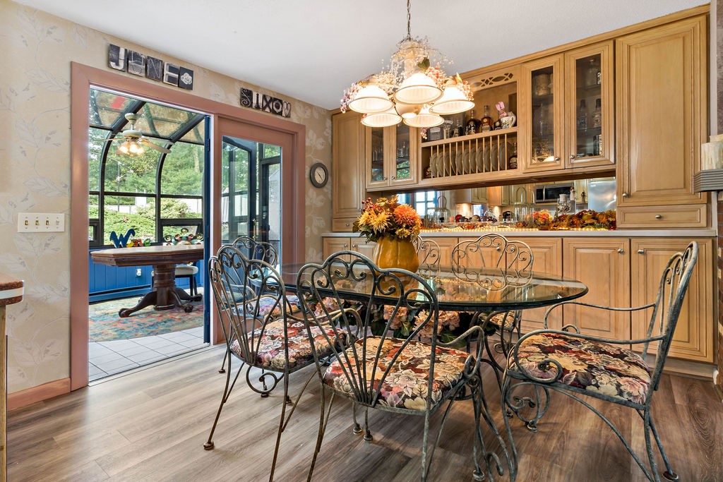 111 Jefferson Drive Coventry, RI 02816 - Photo 4 of 36