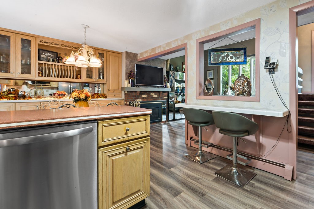 111 Jefferson Drive Coventry, RI 02816 - Photo 9 of 36