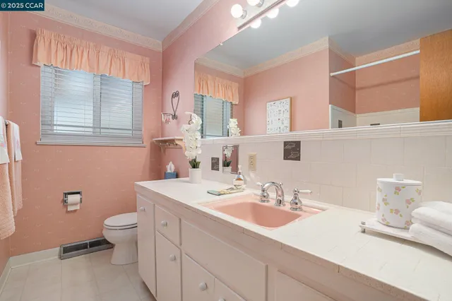 $1,495,000 | 876 Balra Drive, El Cerrito, CA 94530