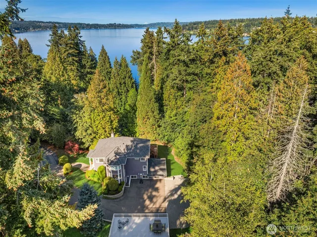 $2,650,000 | 4210 182nd Avenue Southeast, Issaquah, WA 98027