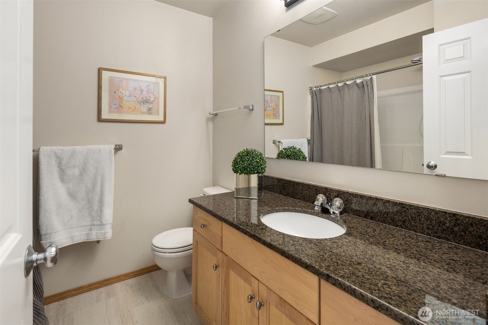 4210 182nd Avenue Southeast Issaquah, WA 98027 - Photo 20 of 33