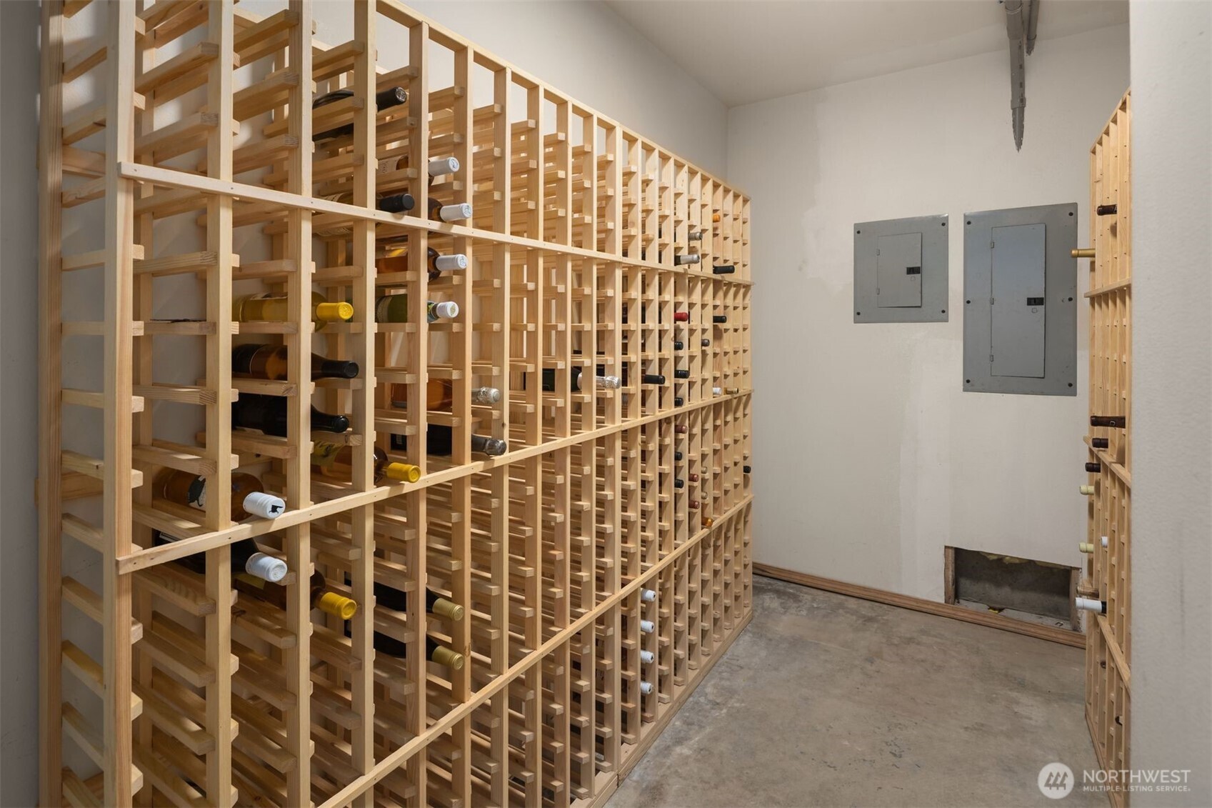 4210 182nd Avenue Southeast Issaquah, WA 98027 - Photo 22 of 33