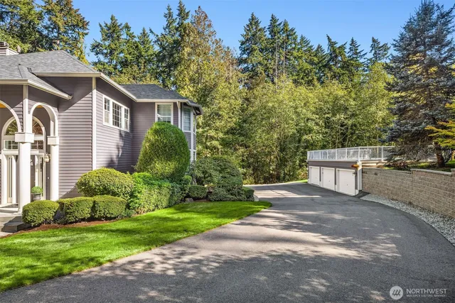 $2,650,000 | 4210 182nd Avenue Southeast, Issaquah, WA 98027