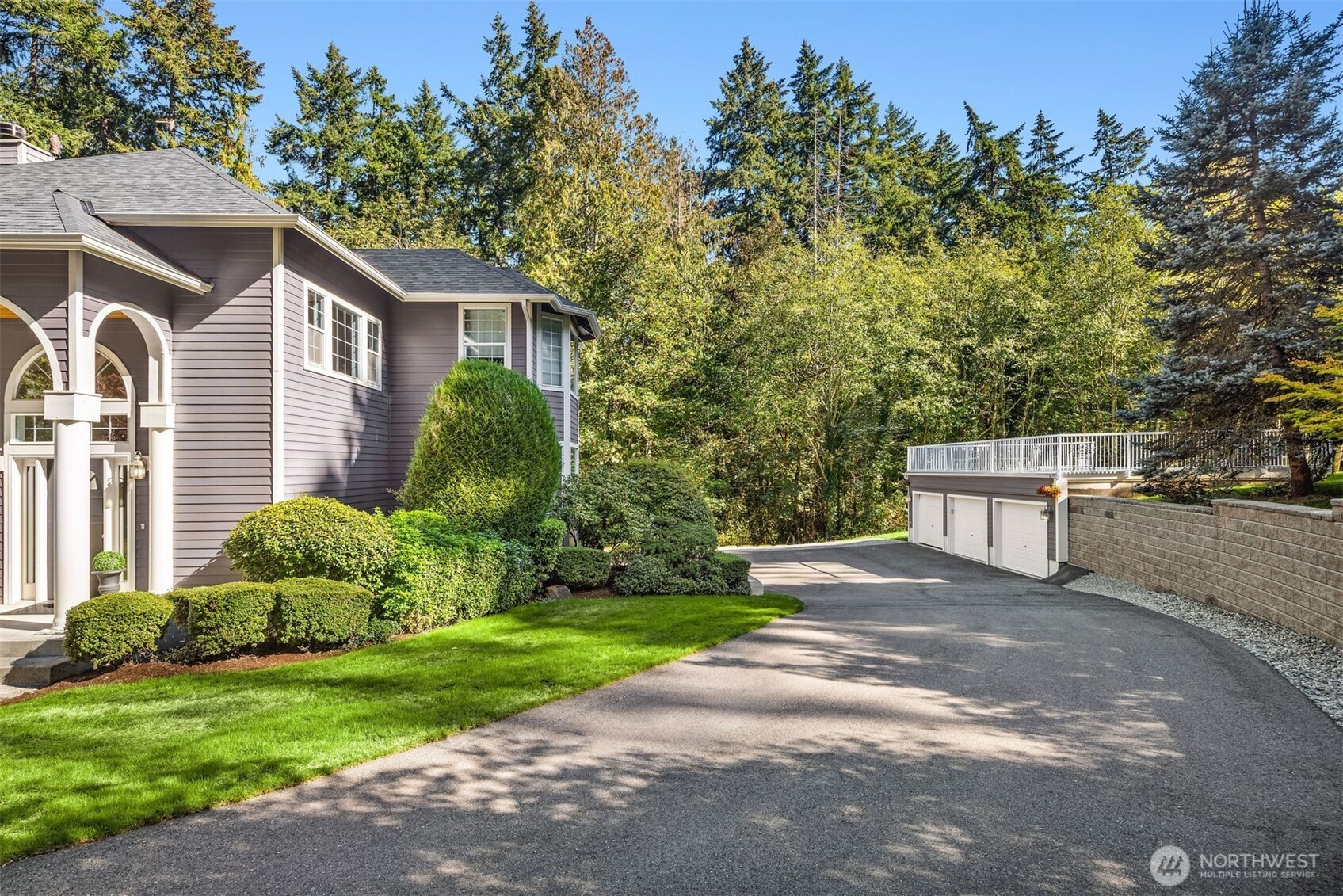 4210 182nd Avenue Southeast Issaquah, WA 98027 - Photo 26 of 33
