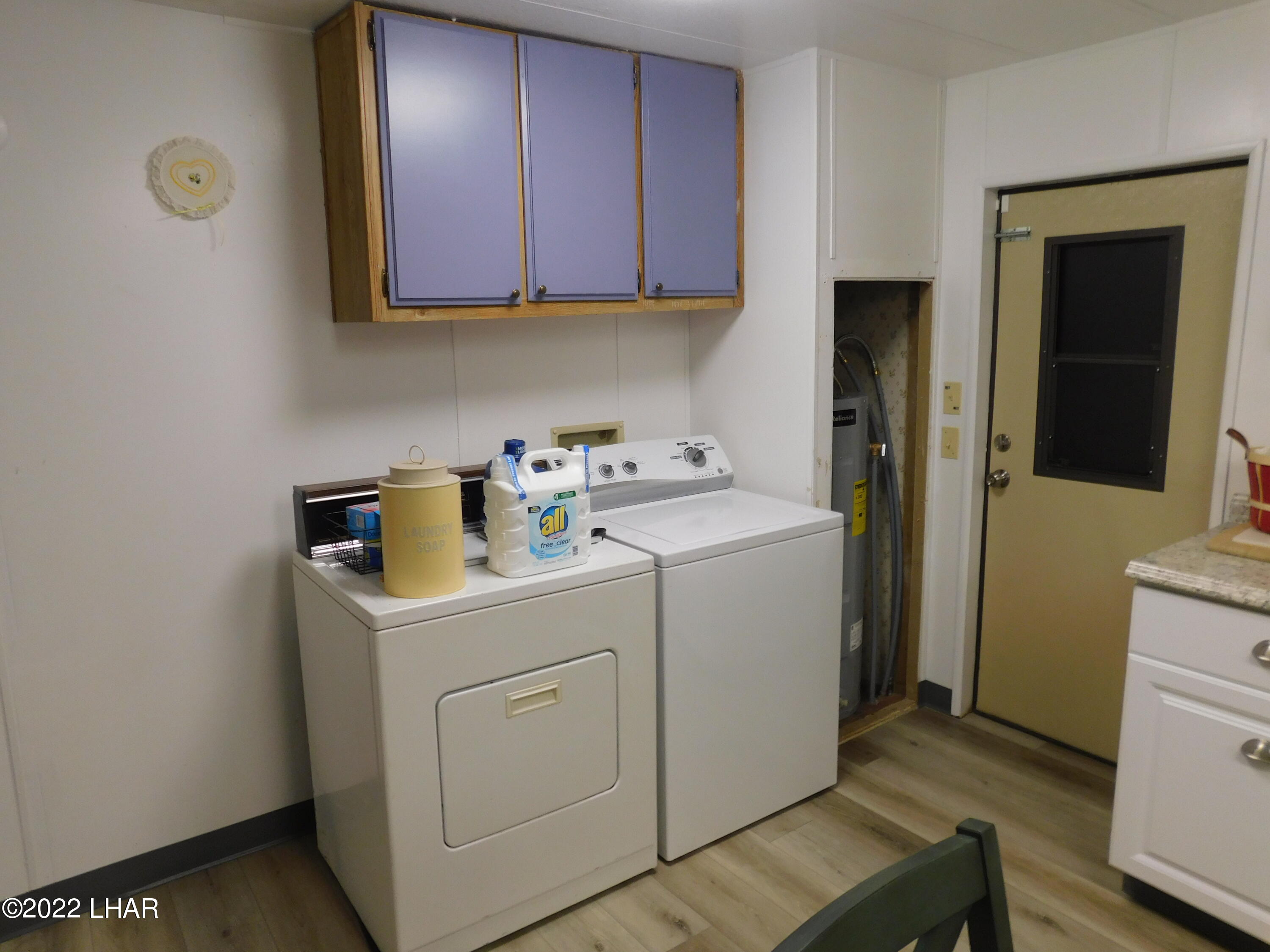 1240 Acacia Road, Unit 139 Quartzsite, AZ 85346 - Photo 16 of 37 Washer & Dryer included