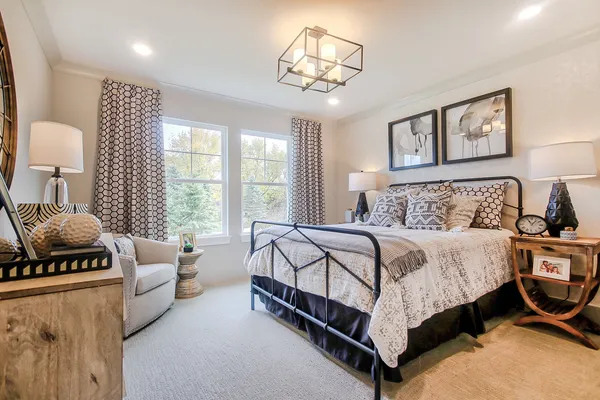 $1,476,050 | 120 39th Street, Downers Grove, IL 60515