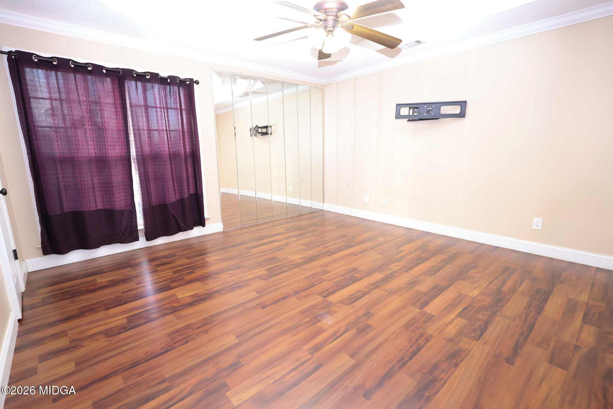 1025 Feagin Mill Road Warner Robins, GA 31088 - Photo 9 of 28 a view of a livingroom with wooden floor