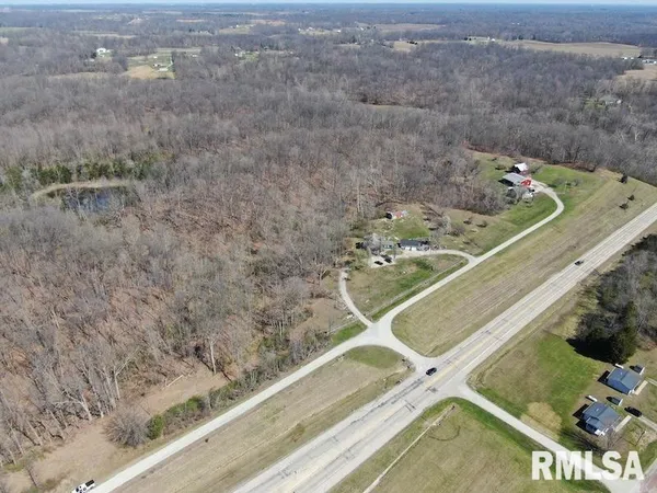 $336,000 | 40 E East Us Highway, Dennison, IL 62423