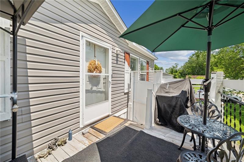 400 Richmond Road Imperial, PA 15126 - Photo 3 of 27 Gallery Image 3