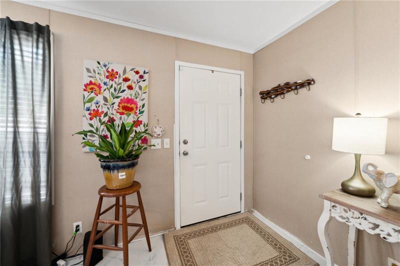 400 Richmond Road Imperial, PA 15126 - Photo 5 of 27 Gallery Image 5
