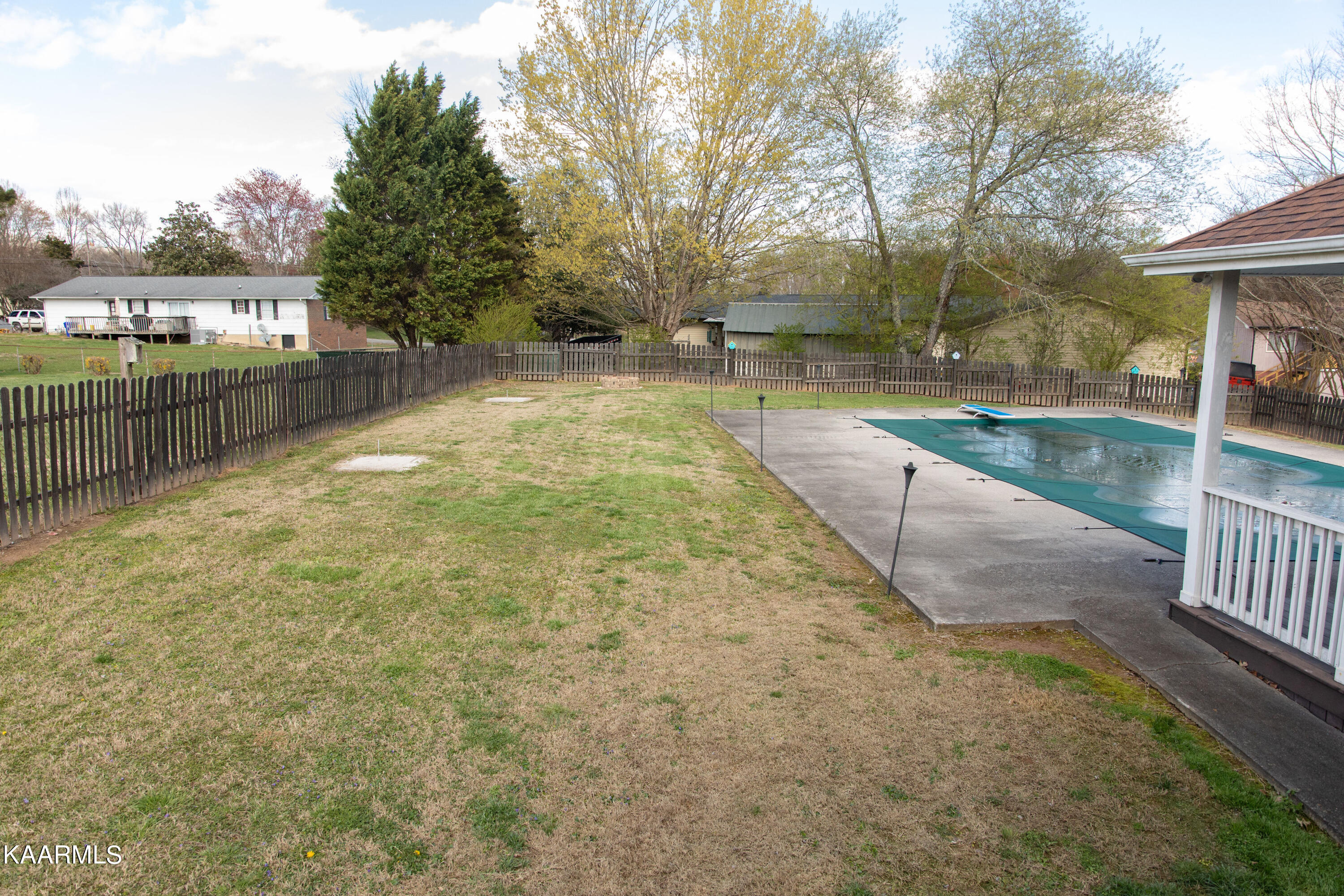 311 Yarnell Road Clinton, TN 37716 - Photo 12 of 49 DRE-21