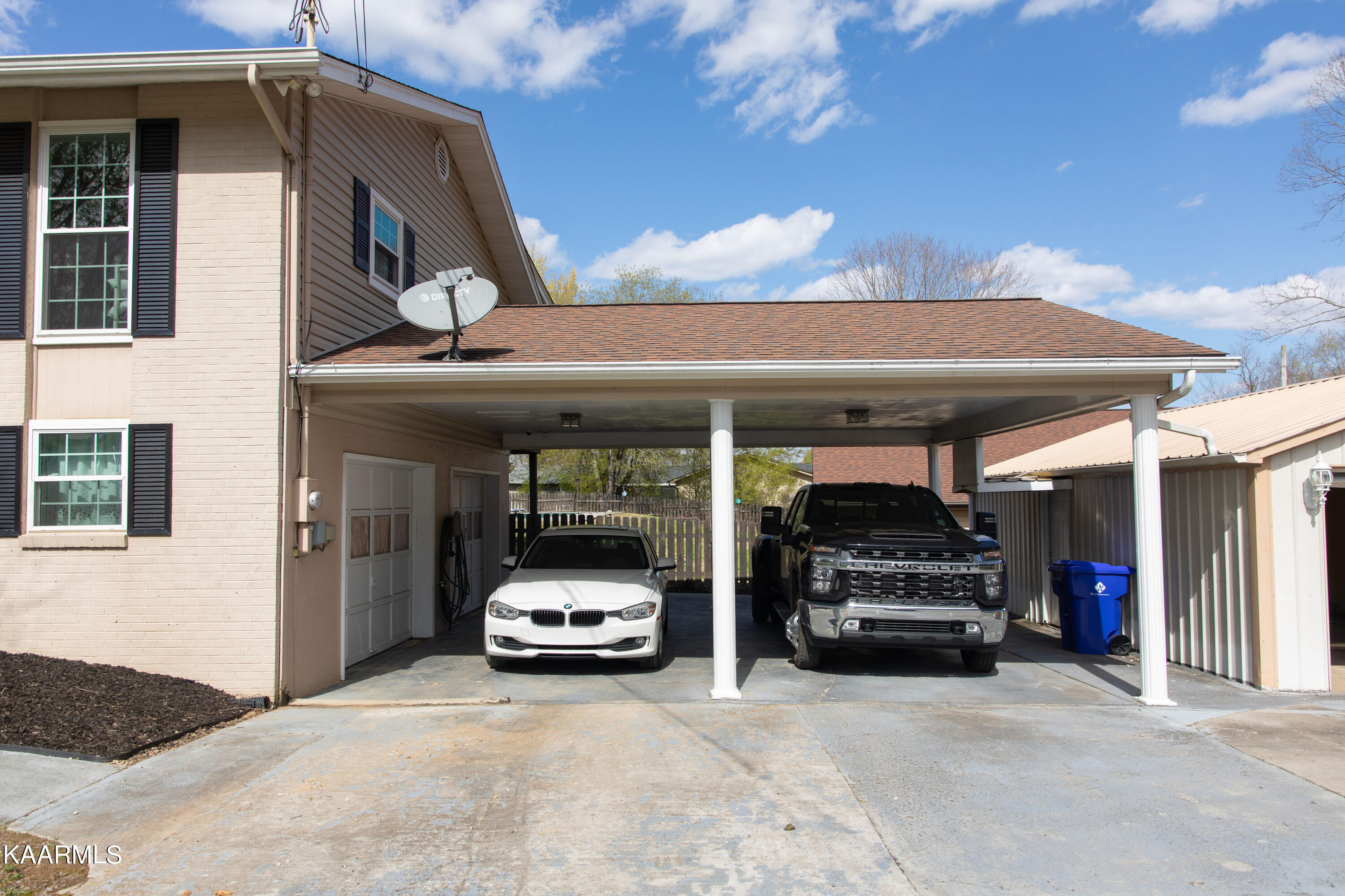 311 Yarnell Road Clinton, TN 37716 - Photo 13 of 49 DRE-22