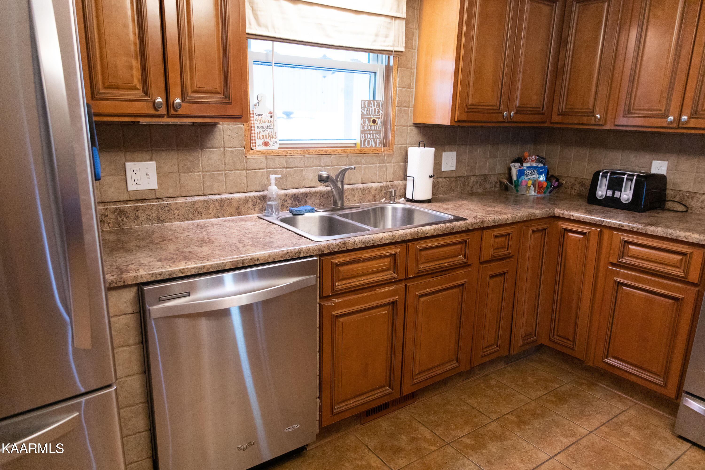 311 Yarnell Road Clinton, TN 37716 - Photo 17 of 49 DRE-39