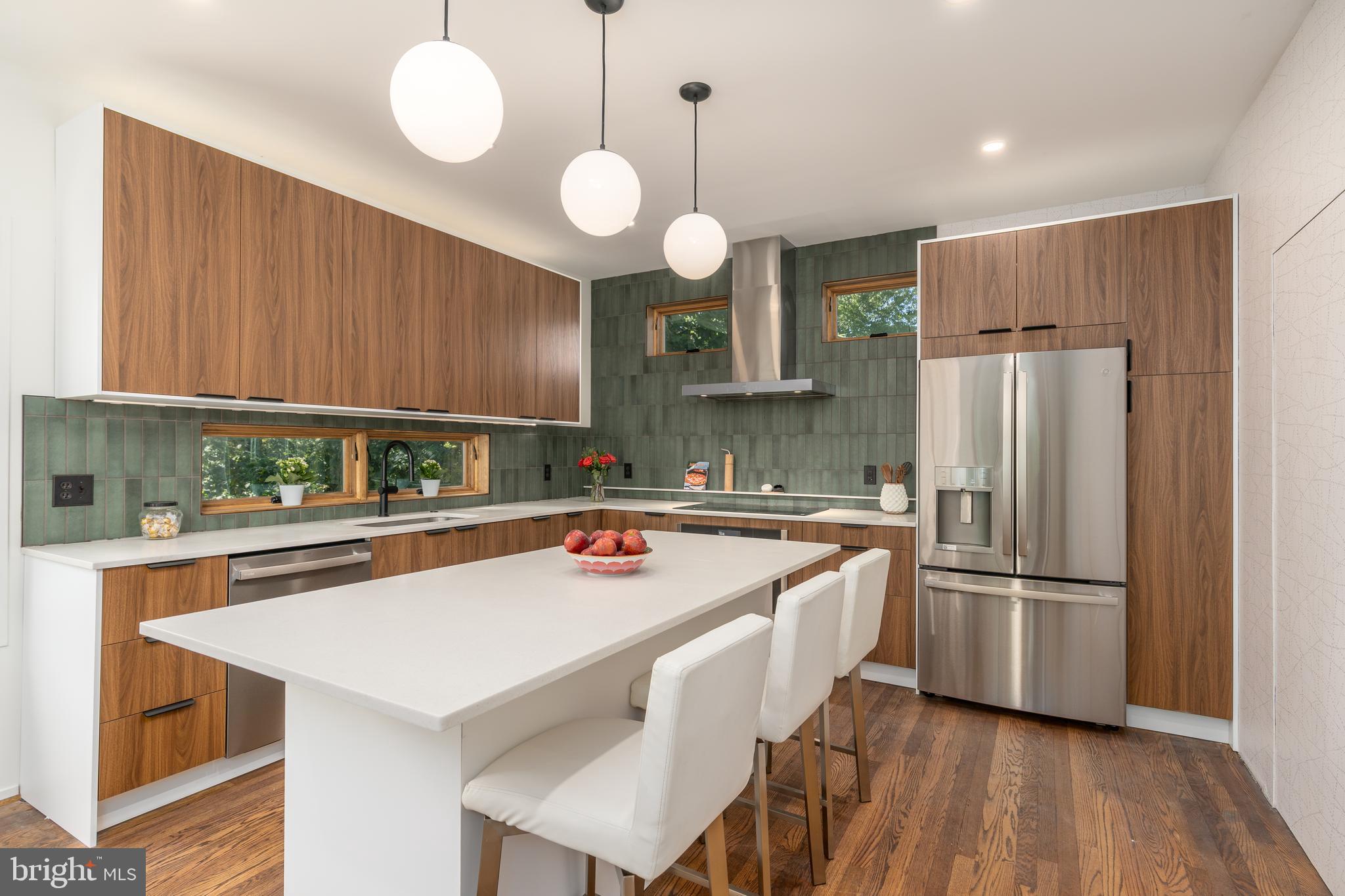 3202 Edgewood Road Kensington, MD 20895 - Photo 13 of 53