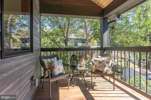$1,385,000 | 3202 Edgewood Road, Kensington, MD 20895