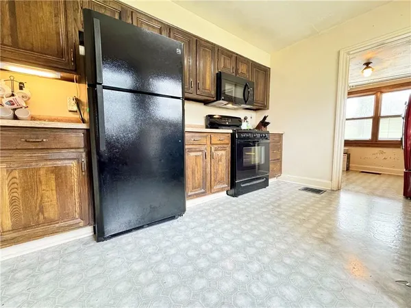 $275,000 | 148 McClain Road, Beaver Falls, PA 15010