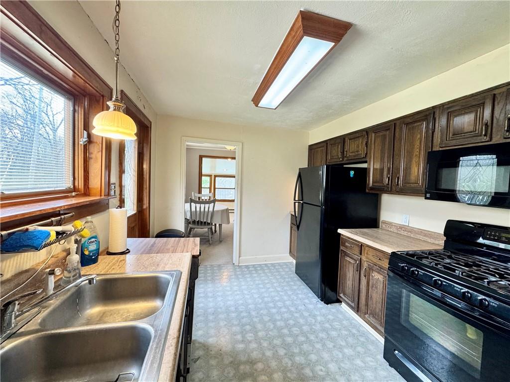 148 McClain Road Beaver Falls, PA 15010 - Photo 13 of 29