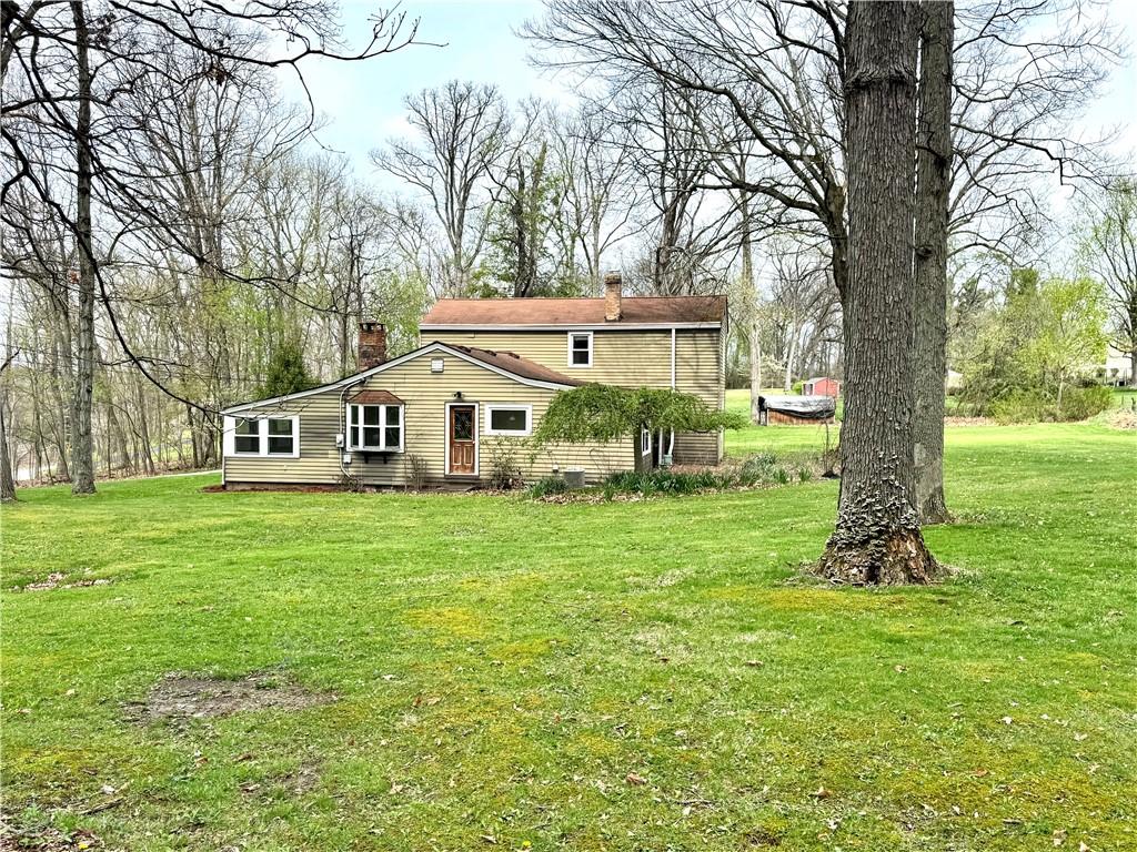 148 McClain Road Beaver Falls, PA 15010 - Photo 4 of 29