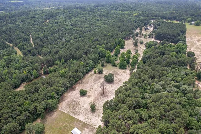 $450,000 | 14486 Vz County Road 4811, Chandler, TX 75758