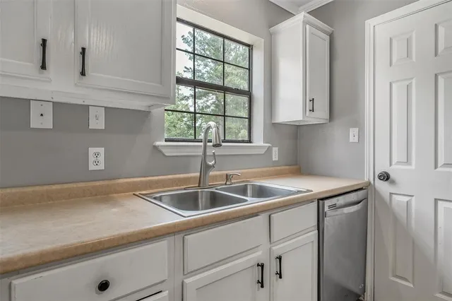 $450,000 | 14486 Vz County Road 4811, Chandler, TX 75758