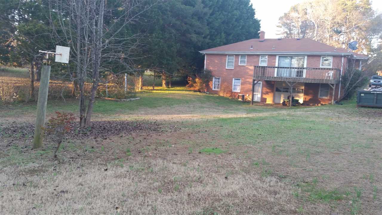 405 West Quincy Road Seneca, SC 29678 - Photo 2 of 6 Gallery Image 2