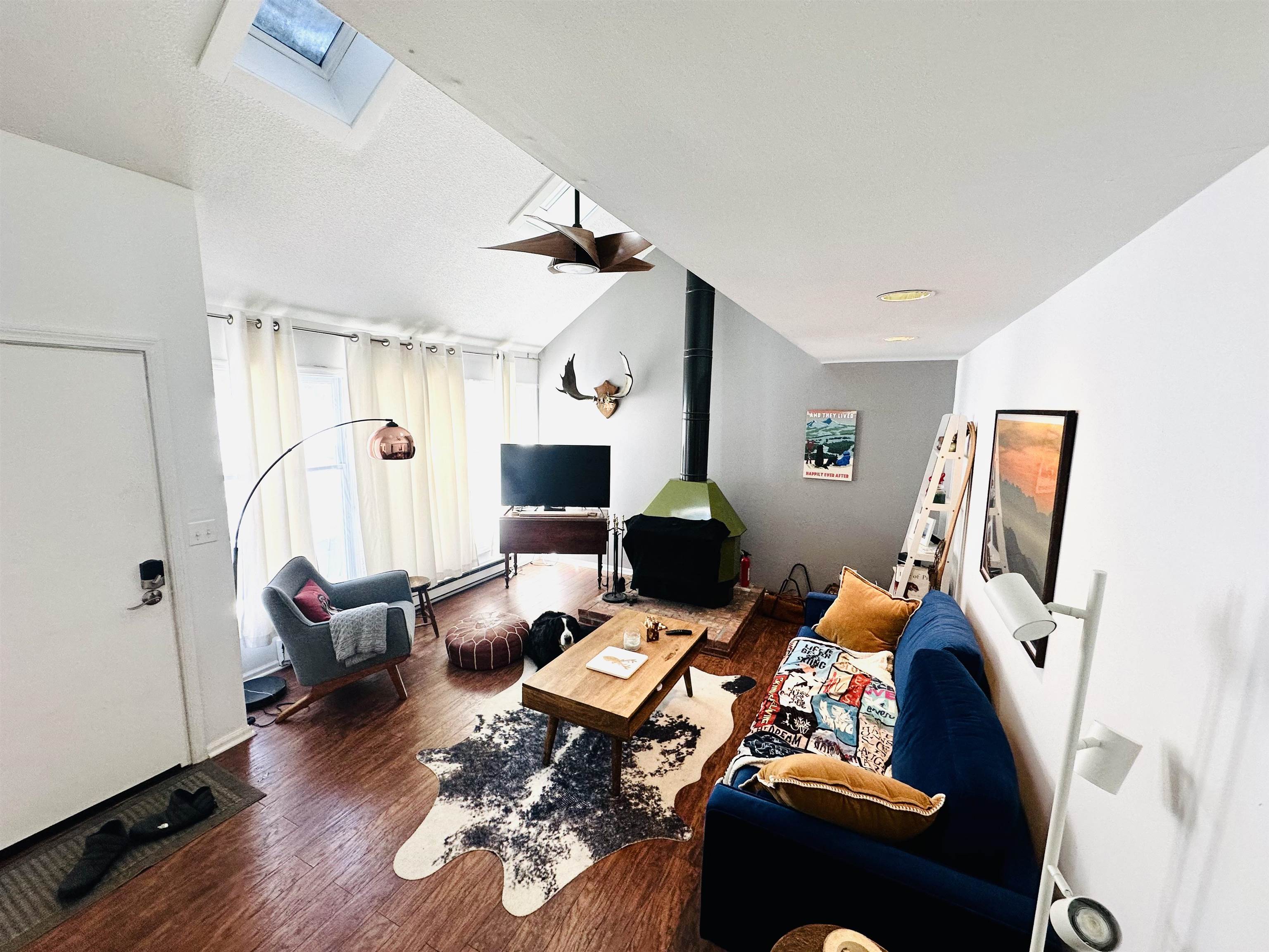 61 C Country Club Road West Dover, VT 05356 - Photo 2 of 18