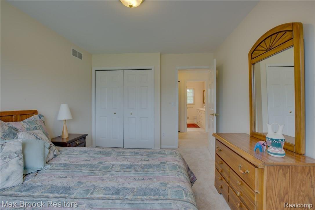 3991 Red Root Road Lake Orion, MI 48360 - Photo 33 of 46 M10A1541_3991 Red Root_.jpg