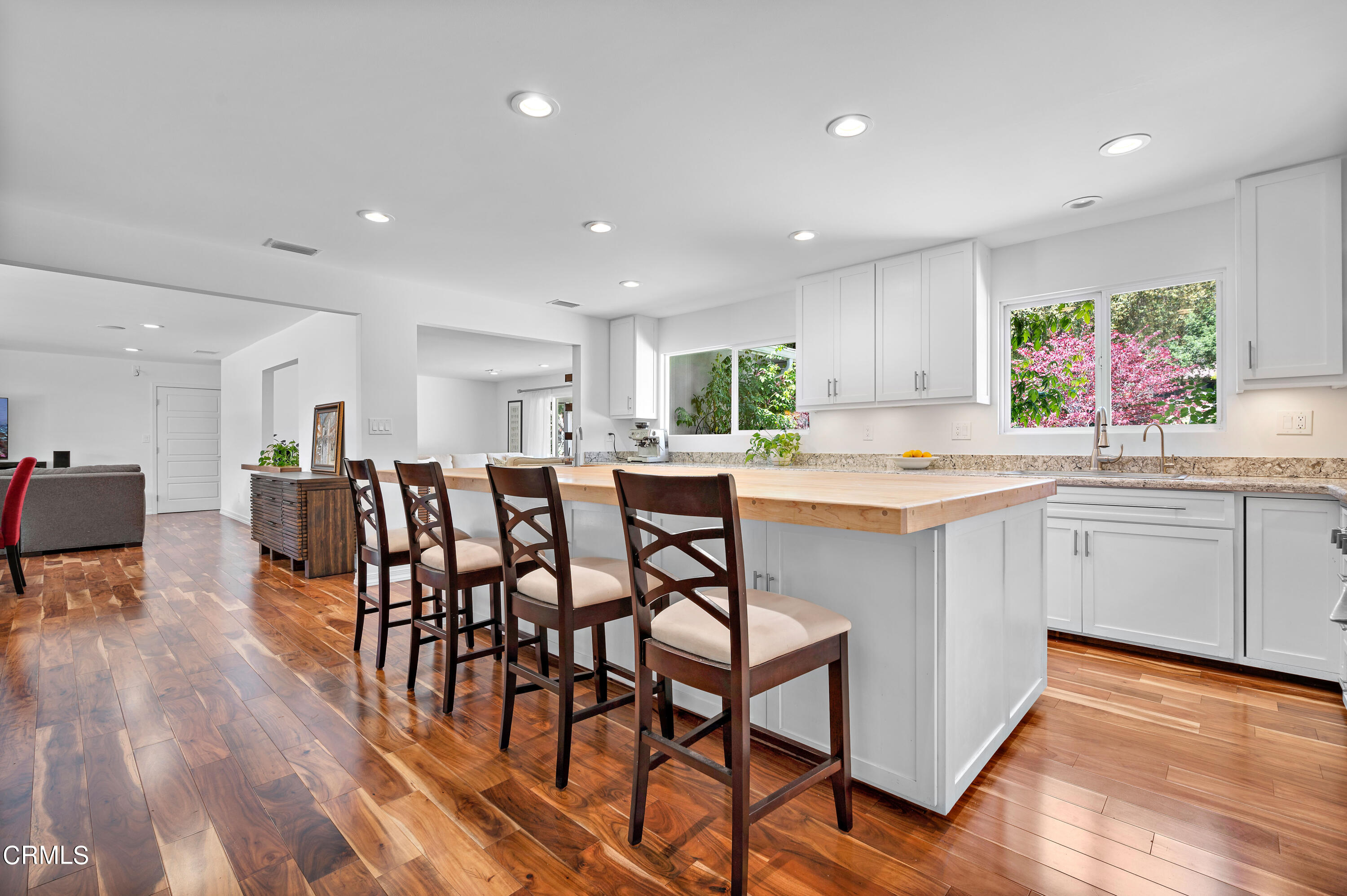 3770 Shadow Grove Road Pasadena, CA 91107 - Photo 16 of 61 ShadowGrove-15