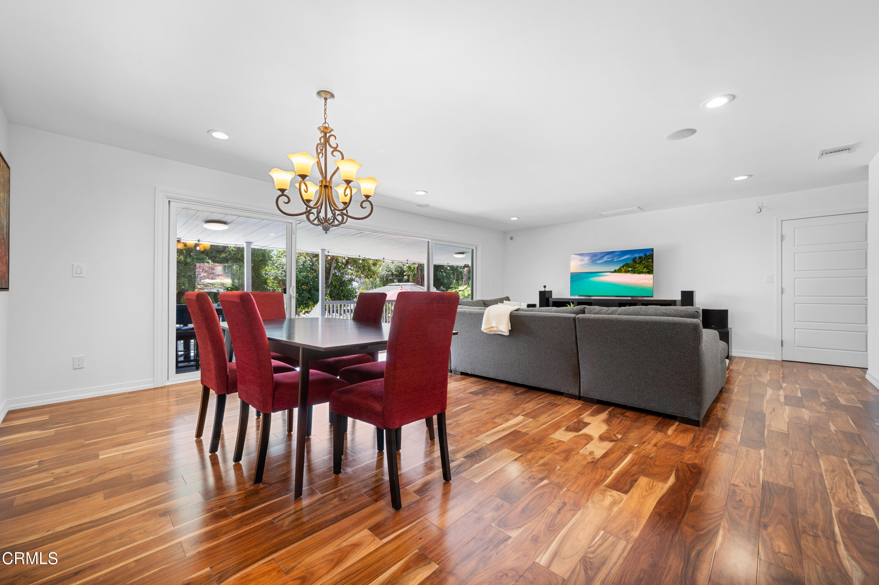 3770 Shadow Grove Road Pasadena, CA 91107 - Photo 19 of 61 a view of a dining room with furniture and wooden floor