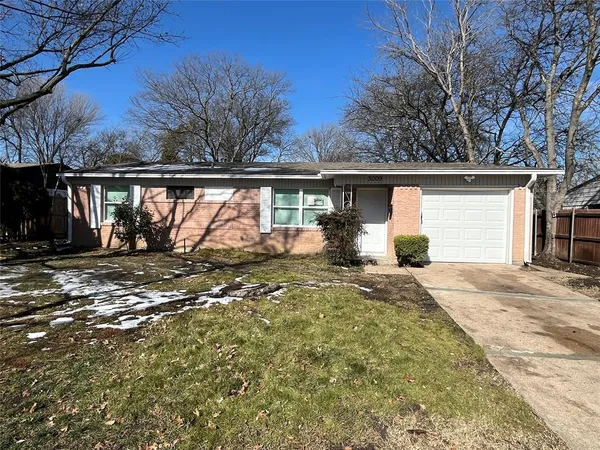 $1,850 | 3009 Clover Drive, Mesquite, TX 75150