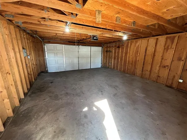 $1,850 | 3009 Clover Drive, Mesquite, TX 75150