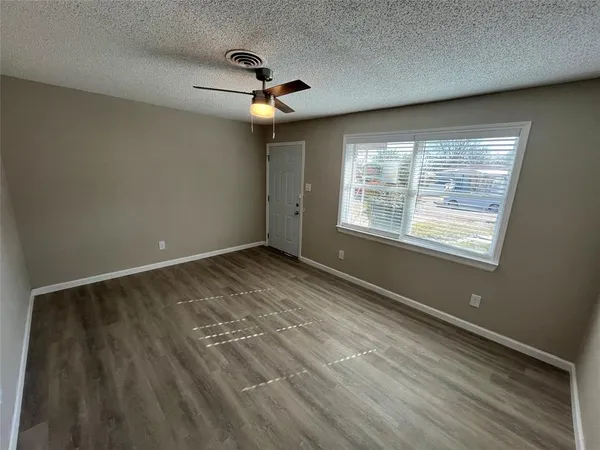 $1,850 | 3009 Clover Drive, Mesquite, TX 75150