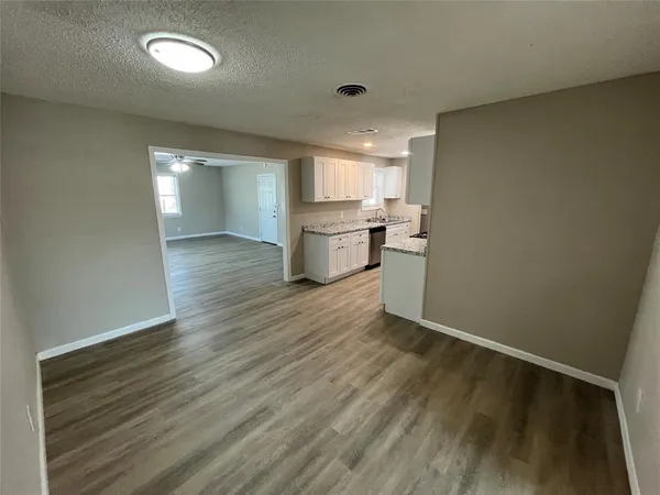 $1,850 | 3009 Clover Drive, Mesquite, TX 75150