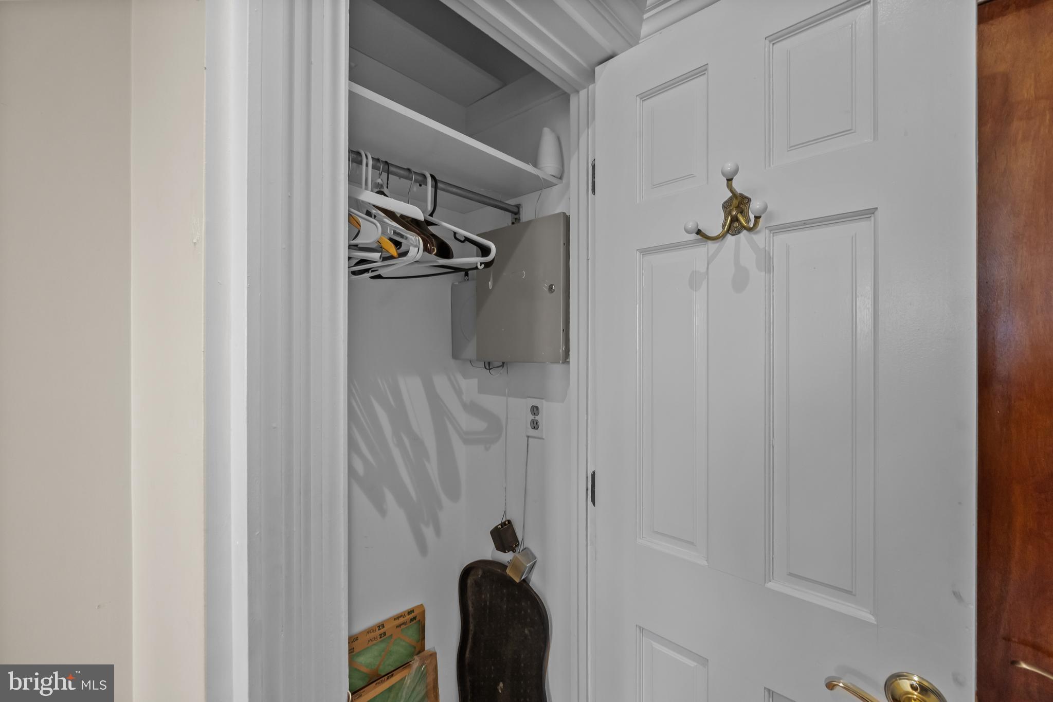 2135 Walnut Street, Unit 1202 Philadelphia, PA 19103 - Photo 29 of 36