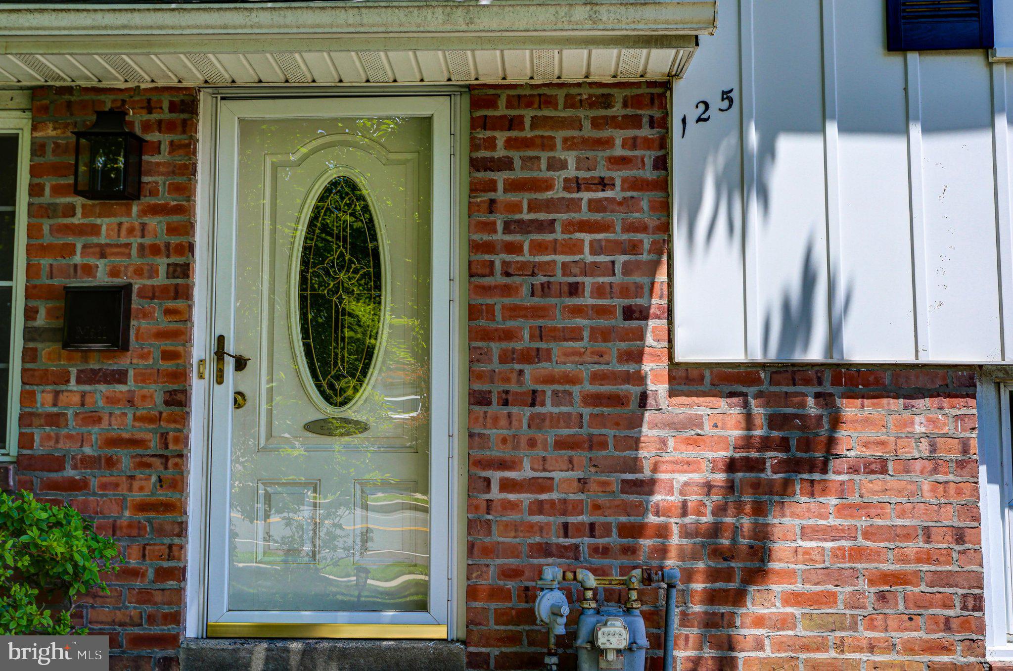 125 West Thomson Avenue Springfield, PA 19064 - Photo 41 of 41 Front Door with Number