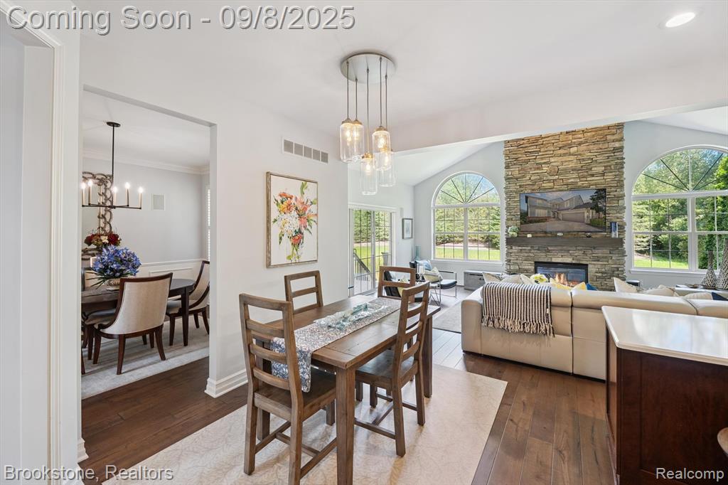 3628 Windingbrook Circle Rochester Hills, MI 48309 - Photo 11 of 57