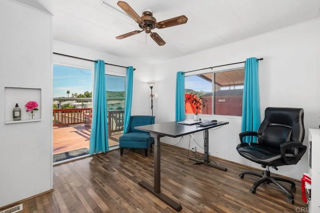 8301 Mission Gorge Road, Unit 86 Santee, CA 92071 - Photo 24 of 43