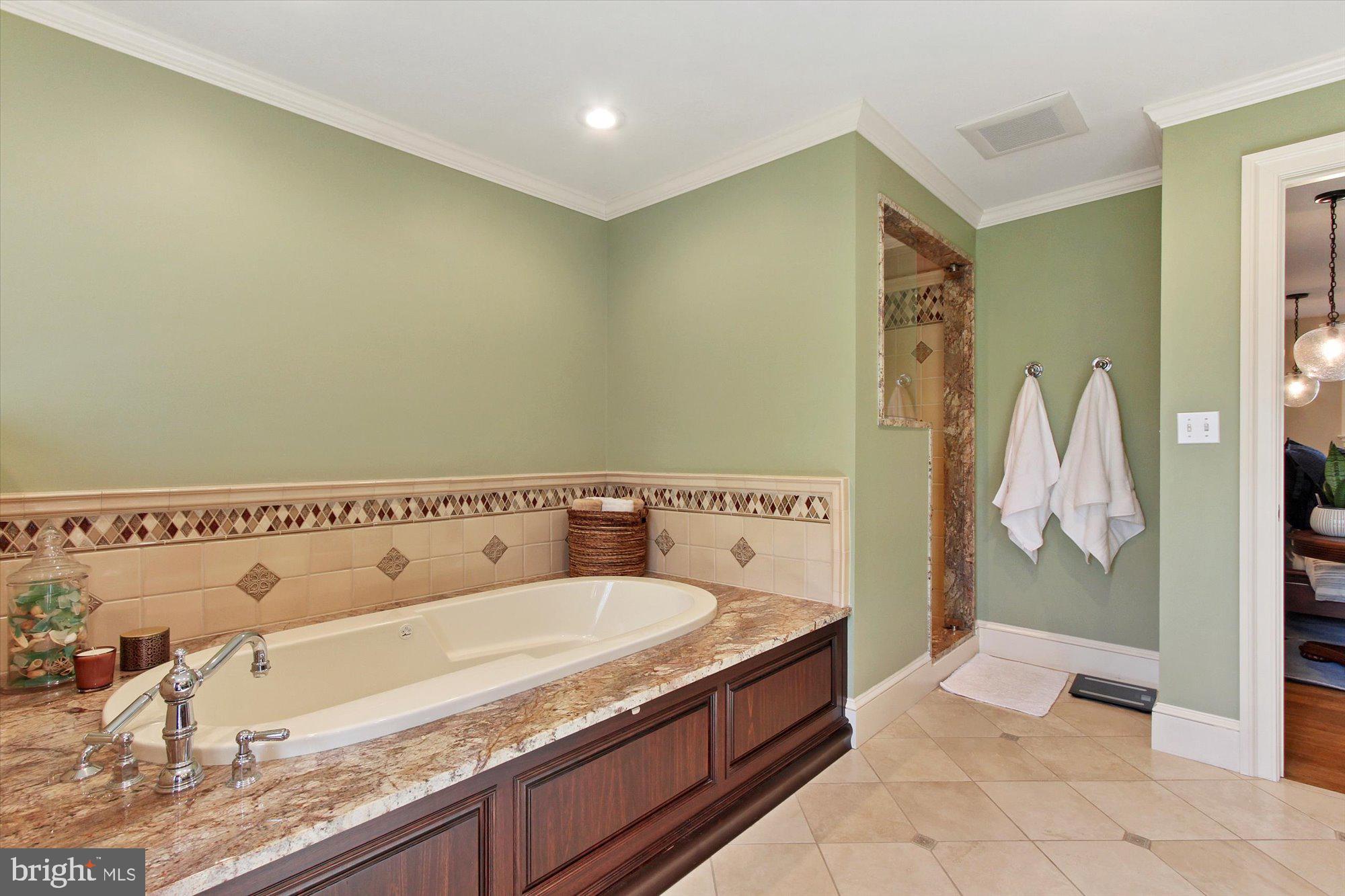 2004 Crescent Road York, PA 17403 - Photo 33 of 53