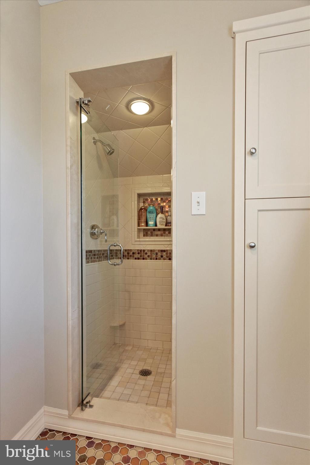 2004 Crescent Road York, PA 17403 - Photo 43 of 53